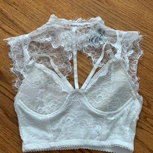 White lace cropped top